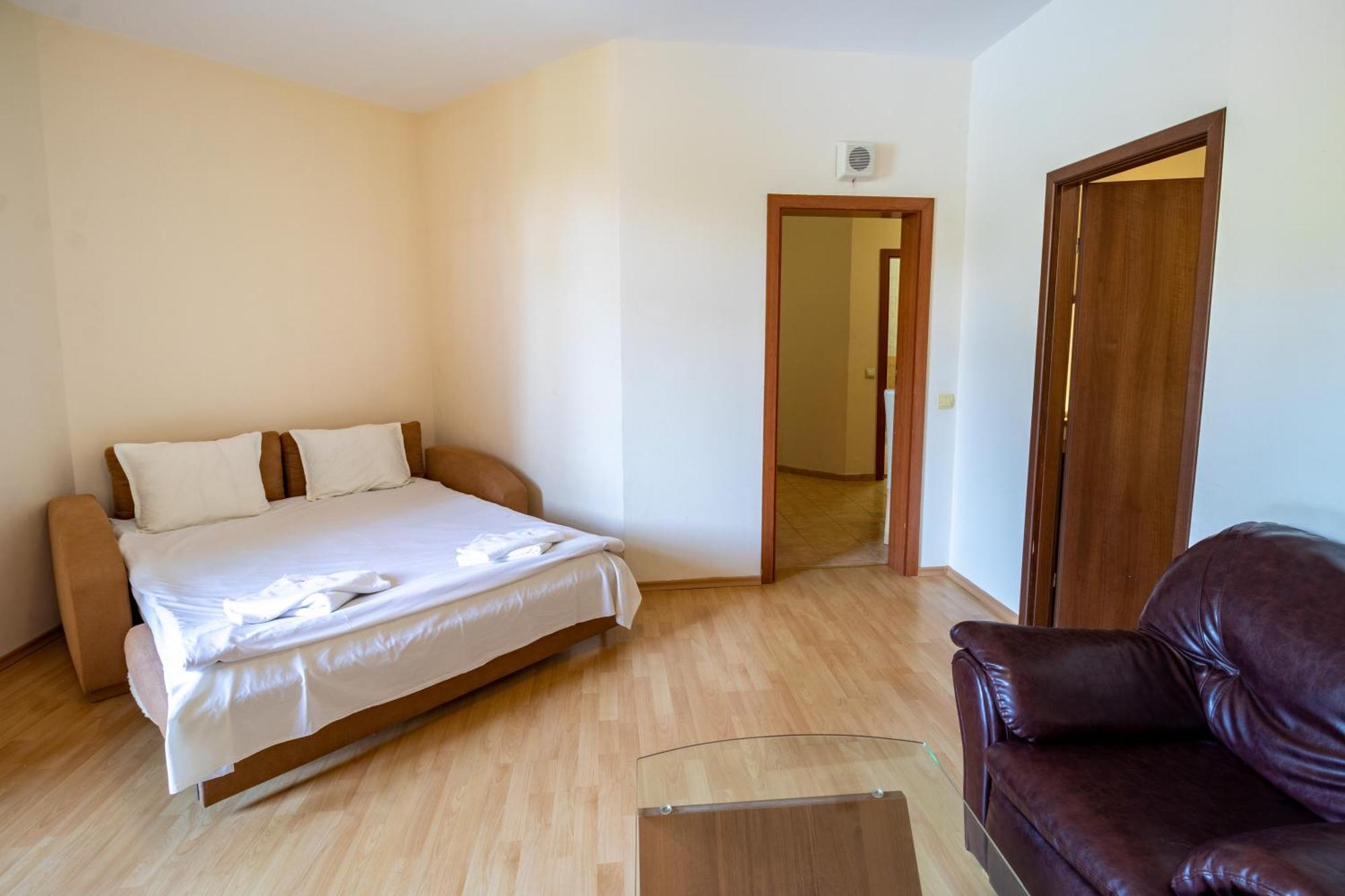 Charming One Bed Apartment 423 In Main Flora Building Borovets Exterior photo